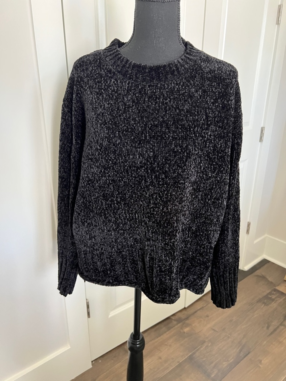 Christian Siriano Charcoal Black Chenille Scoop Crew Sweater